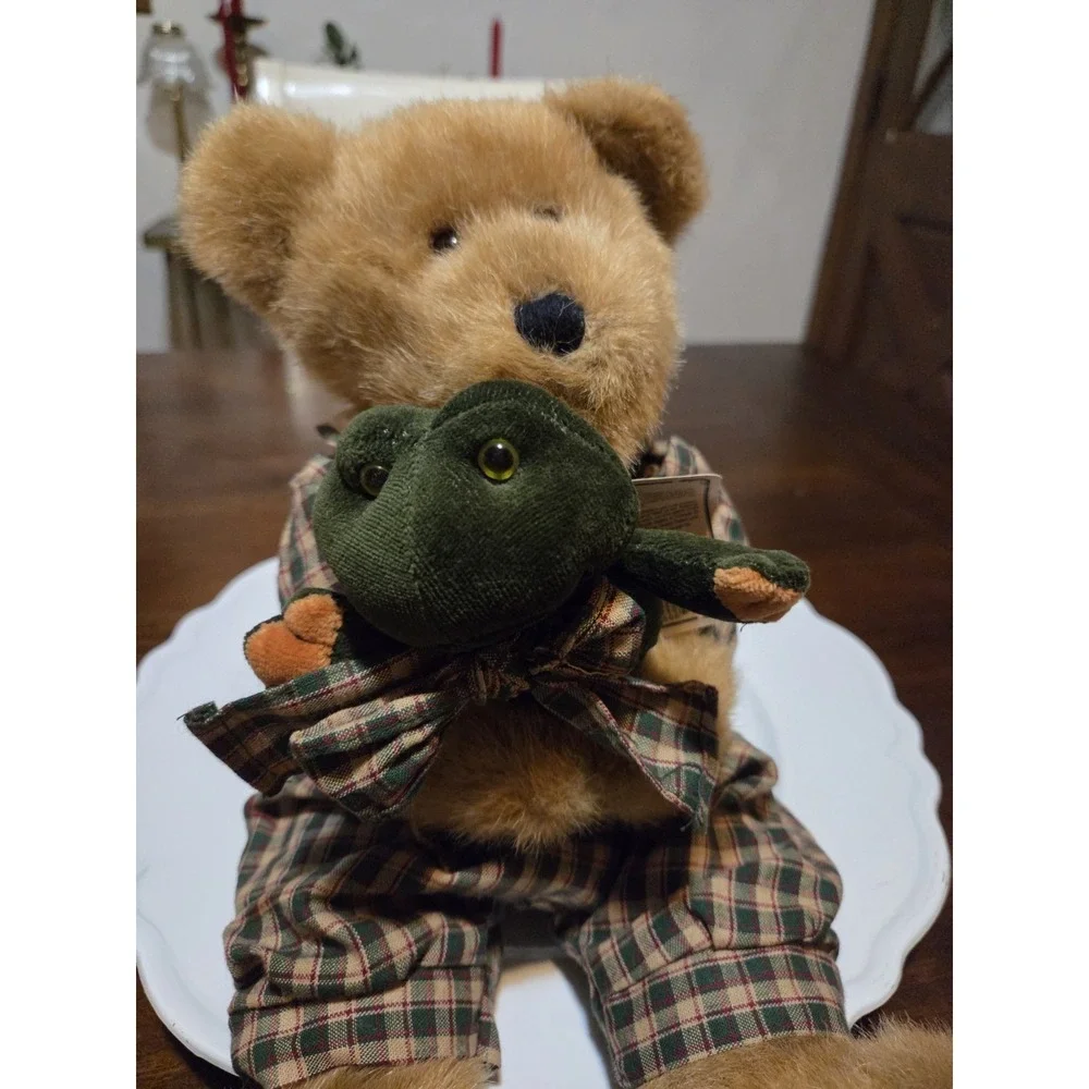 Vintage Boyd's Bears Hunter Bearsdale  Greenspan Hang Tags 1-piece Plaid Outfit